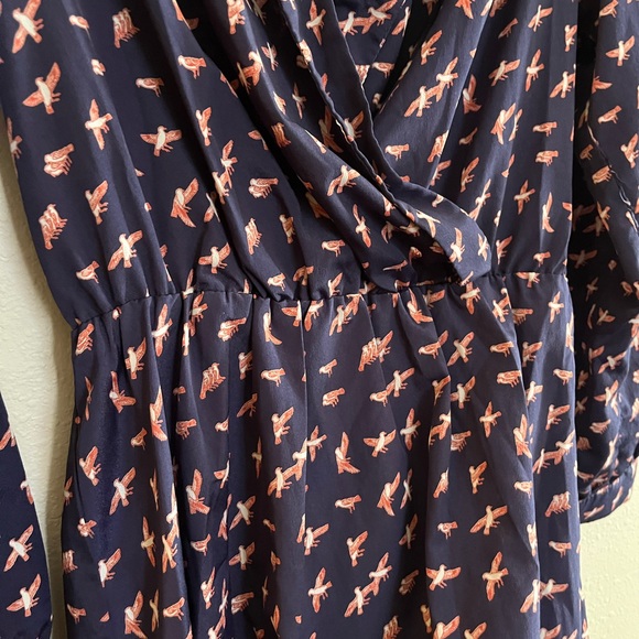 Bar III Pull Over Dress Dar Blue With Orange Bird Pattern Size Medium - Picture 5 of 9